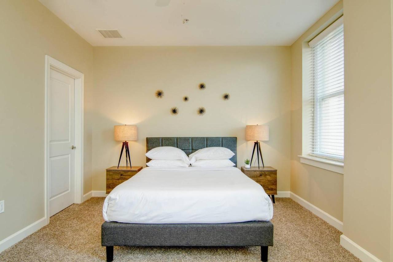 Abode Memphis - Downtown Madison Ave Apartment Bagian luar foto