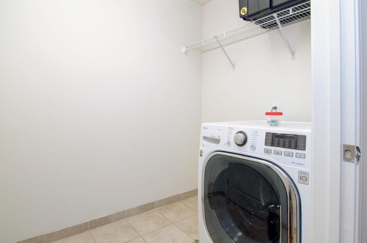 Abode Memphis - Downtown Madison Ave Apartment Bagian luar foto