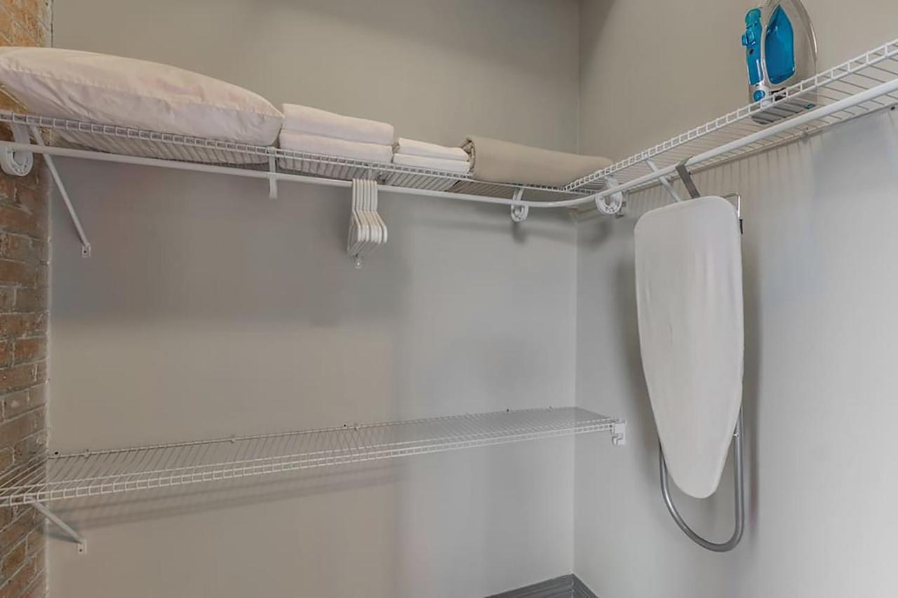 Abode Memphis - Downtown Madison Ave Apartment Bagian luar foto
