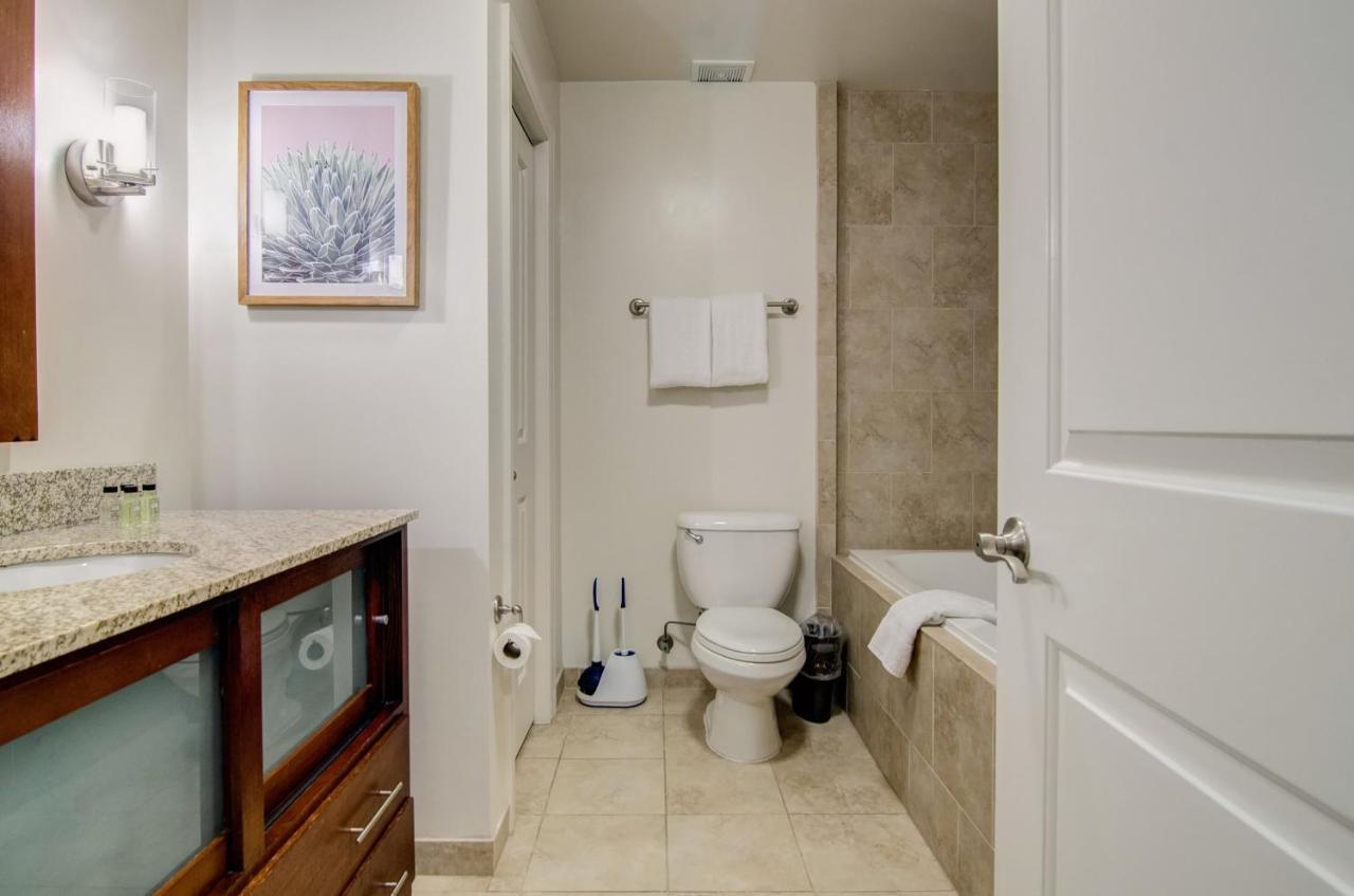 Abode Memphis - Downtown Madison Ave Apartment Bagian luar foto