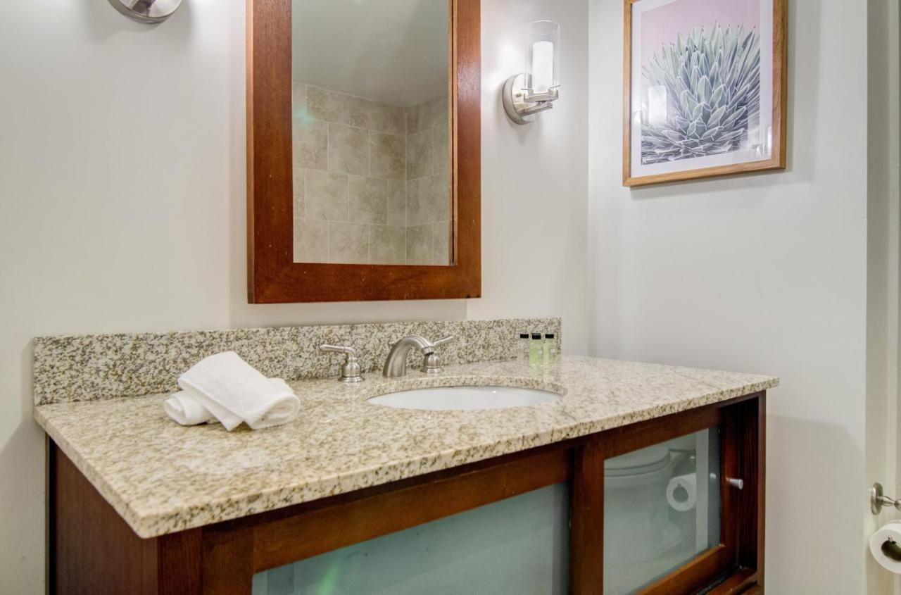 Abode Memphis - Downtown Madison Ave Apartment Bagian luar foto