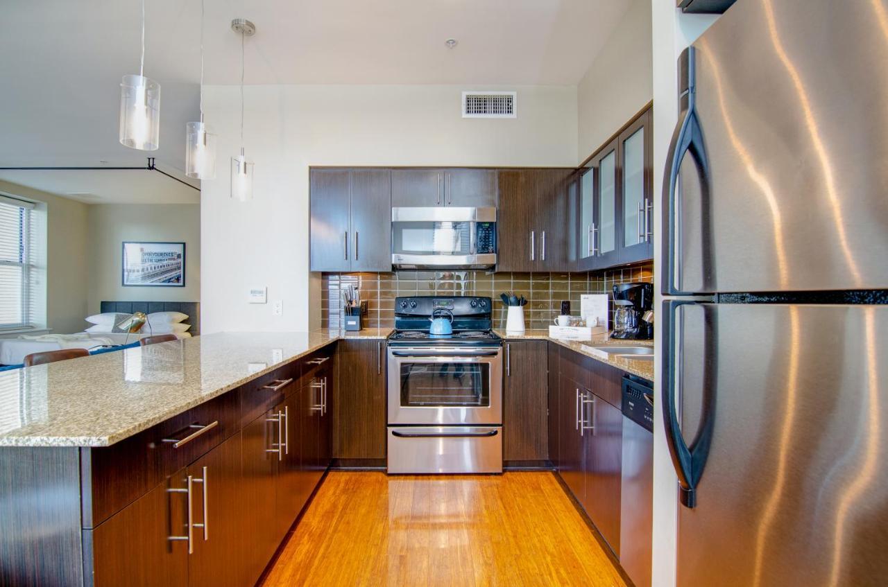 Abode Memphis - Downtown Madison Ave Apartment Bagian luar foto