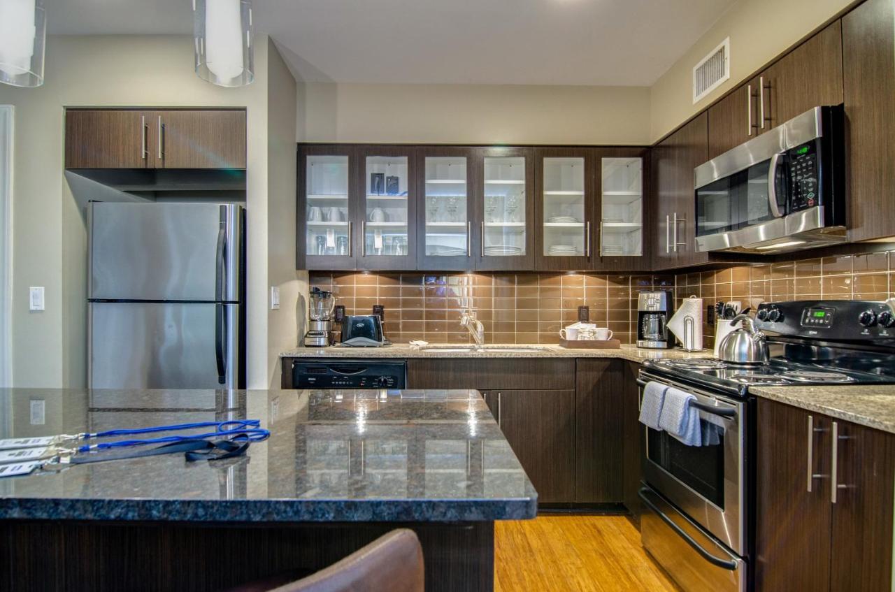 Abode Memphis - Downtown Madison Ave Apartment Bagian luar foto